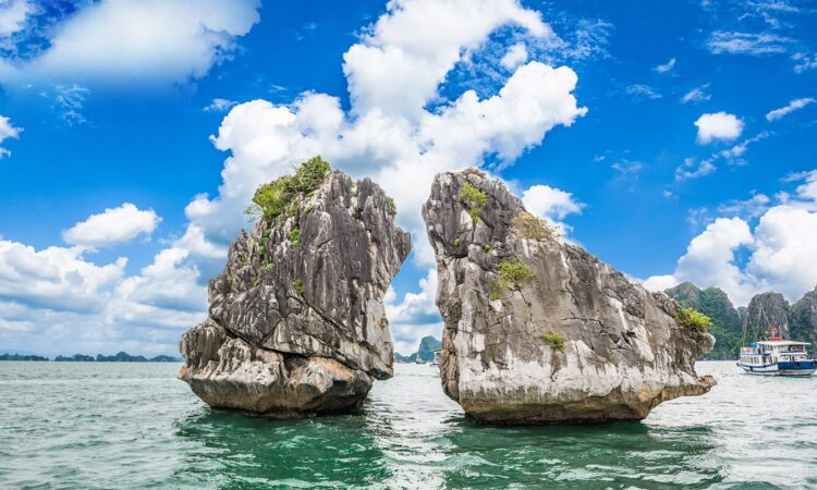 Hòn trống mái hạ long