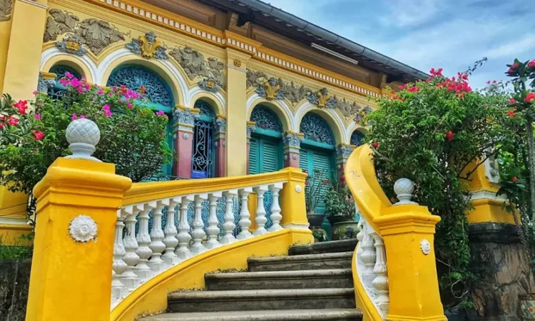 Nhà cổ