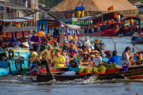 Chợ nổi cái răng