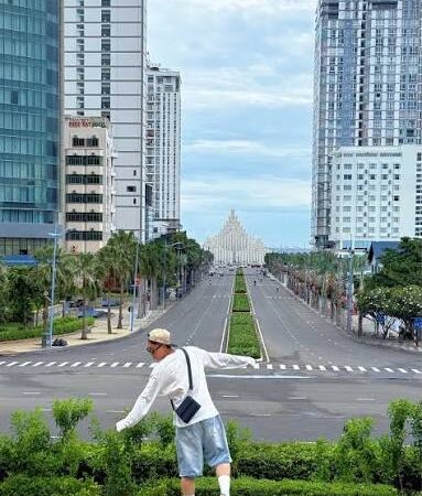 Tháp tam thắng vt